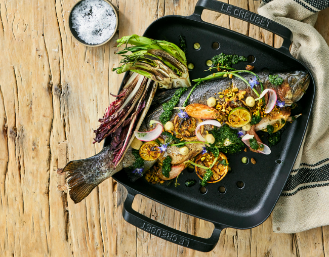 Trucha al Carbón con Vegetales Asados